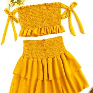 Shirred ruffle hem top with tiered layer skirt